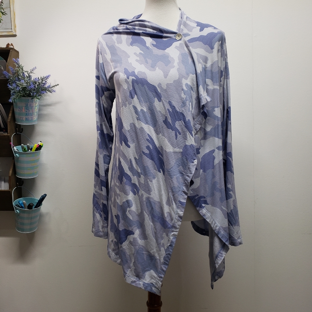 Blue Camo Print Asymmetric Draped Cardigan Wrap Top LS Size M One Button